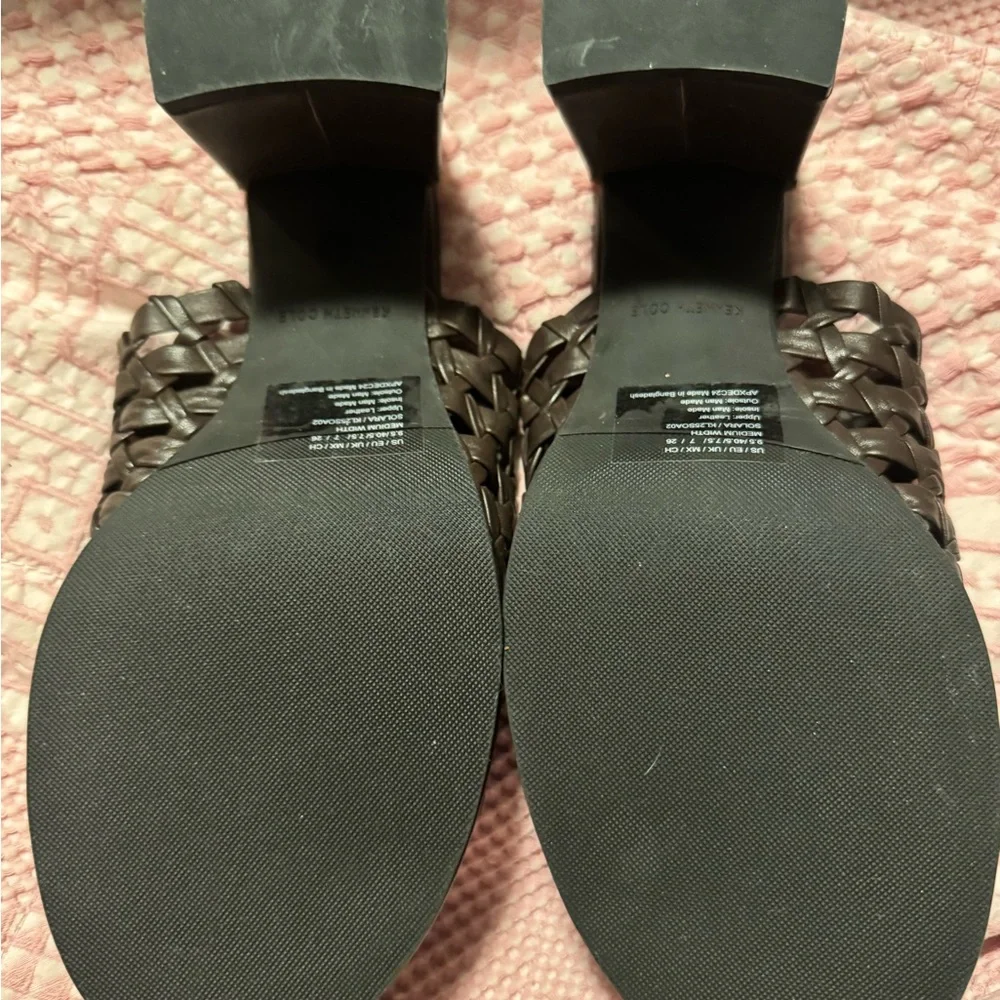Kenneth Cole Dark Brown Woven Sandals - Picture 3 of 7